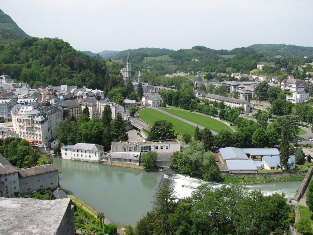B&B Du Rocher Lourdes Exterior photo